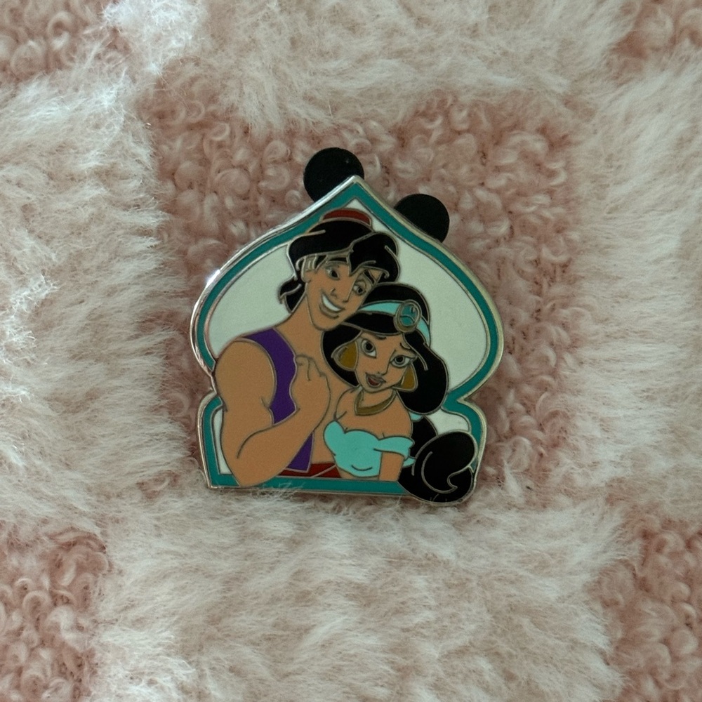 Disney Jasmine and Aladdin Enamel Trading Pin